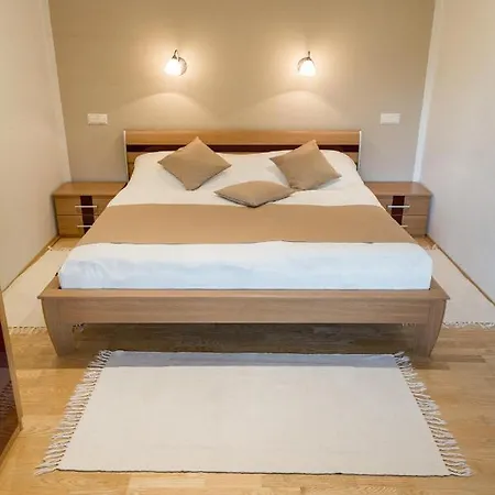 Gartenlodge Auszeit Chalet
